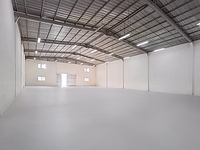 Spacious 450 sqm Warehouse for Rent in Old Industrial Area