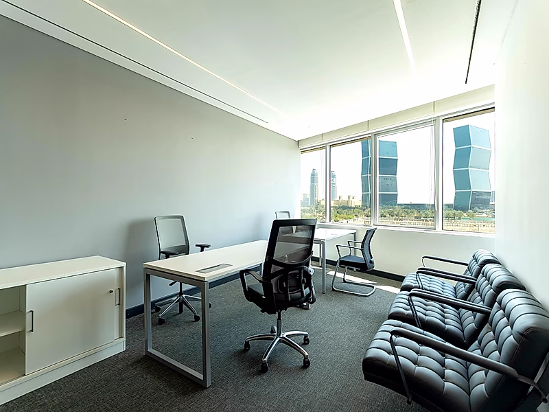 Spectacular Fully Fitted Office – Lusail Marina - Photo 2