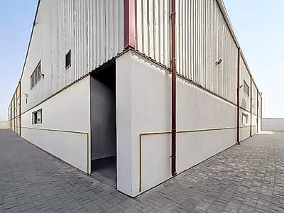 4,000 sqm Heavy Vehicle Garage for Sale in Birkat Al Awamer