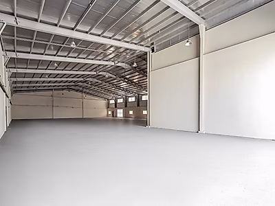 Warehouse for Sale in Birkat Al Awamer – 5,100 SQM