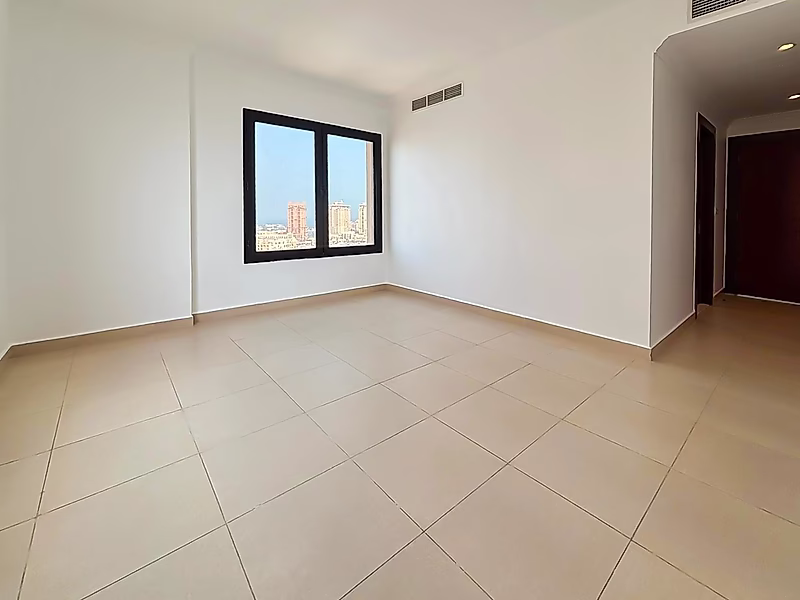 STUNNING MAINTAINED 2-BEDROOM APARTMENT | PORTO - Photo 5
