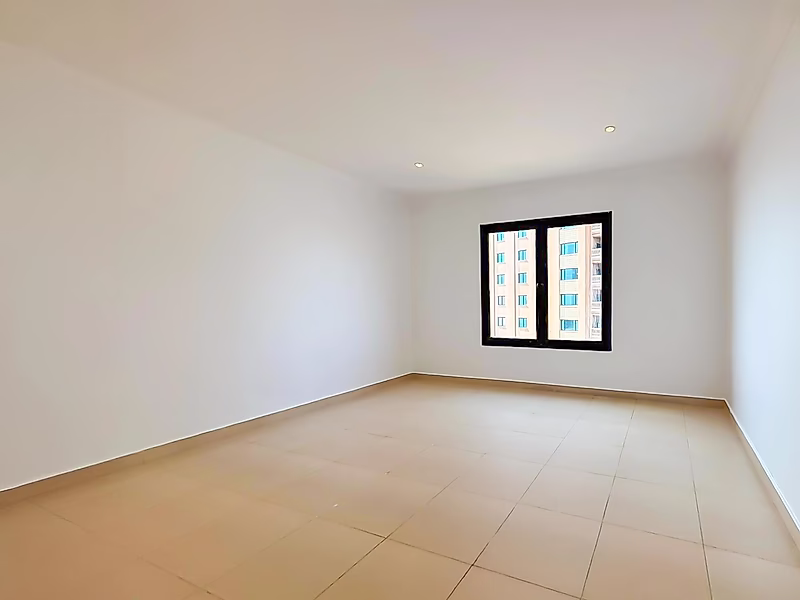 STUNNING MAINTAINED 2-BEDROOM APARTMENT | PORTO - Photo 6