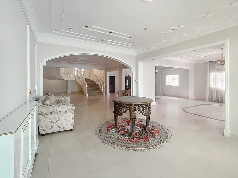Villa for Sale | Prime Location – Matar Qadeem - Photo 6