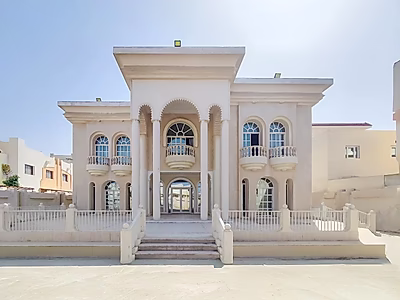 Villa for Sale | Prime Location – Matar Qadeem