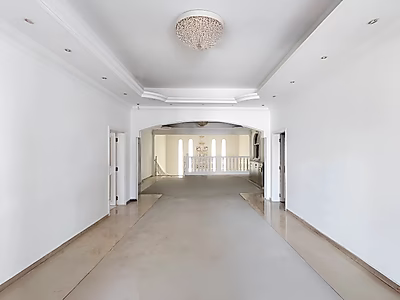 Villa for Sale | Prime Location – Matar Qadeem