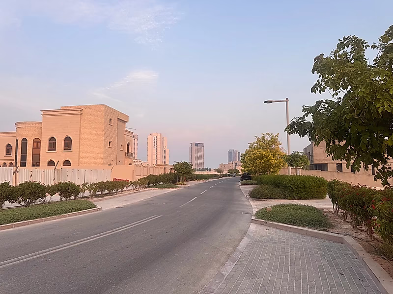 أرض فيلا سكنية للبيع في واجهة لوسيل البحرية - Photo 2