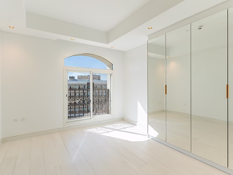 A Sophisticated 2-Bedroom Retreat with Flexible Payment Plans – Your Perfect Investment Awaits! - Photo 7