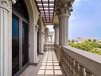 Ultra-Luxury 5BR+Maid Standalone Villa in The Pearl