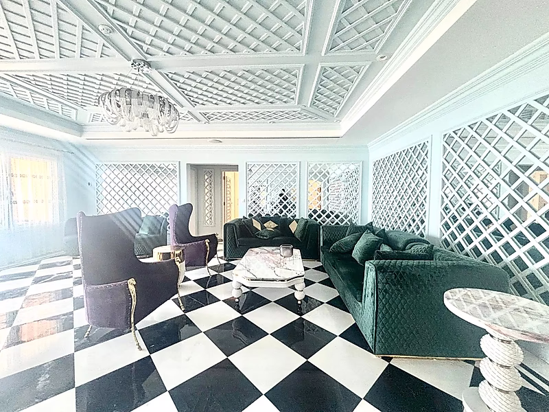 FULLY REFINED 3 BEDROOM | MARINA & SEA VIEW | PORTO - Photo 3