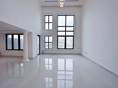 FULLY RENOVATED 4 BEDROOMS TOWNHOUSE | PORTO