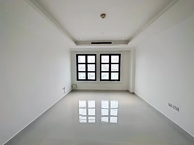 FULLY RENOVATED 4 BEDROOMS TOWNHOUSE | PORTO