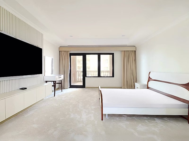 REFURBISHED TWO BEDROOM INVESTMENT PORTO ARABIA - Photo 7
