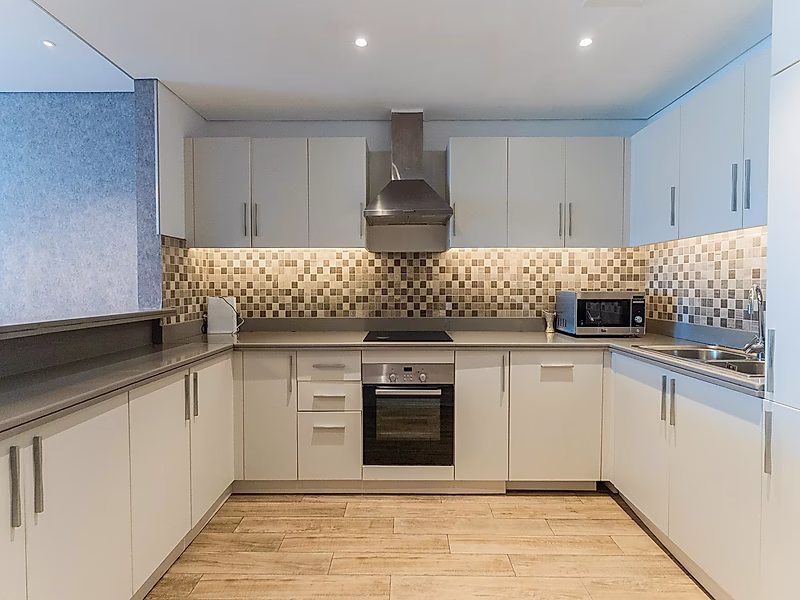 Luxury Apartment for Sale in Viva Bahriya - Photo 9