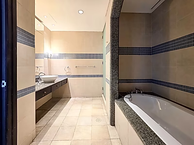 STUNNING 3BR+MAID MARINA VIEW FOR SALE