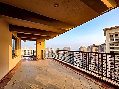 STUNNING 3BR+MAID MARINA VIEW FOR SALE