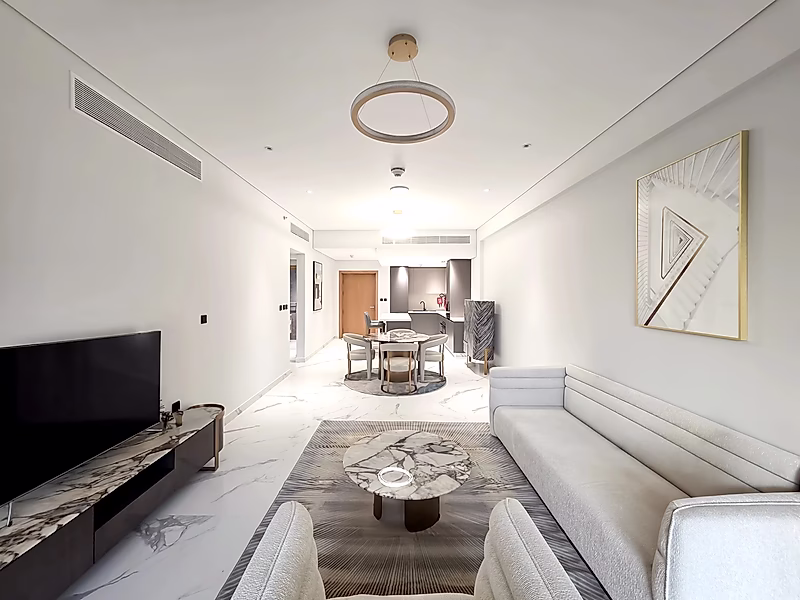 Brand-new, fully furnished 1-bedroom apartment in The Pearl - Photo 1