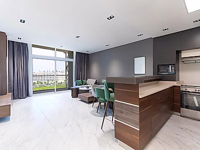 Luxury 2-Bedroom Apartment with Scenic Crescent Garden View