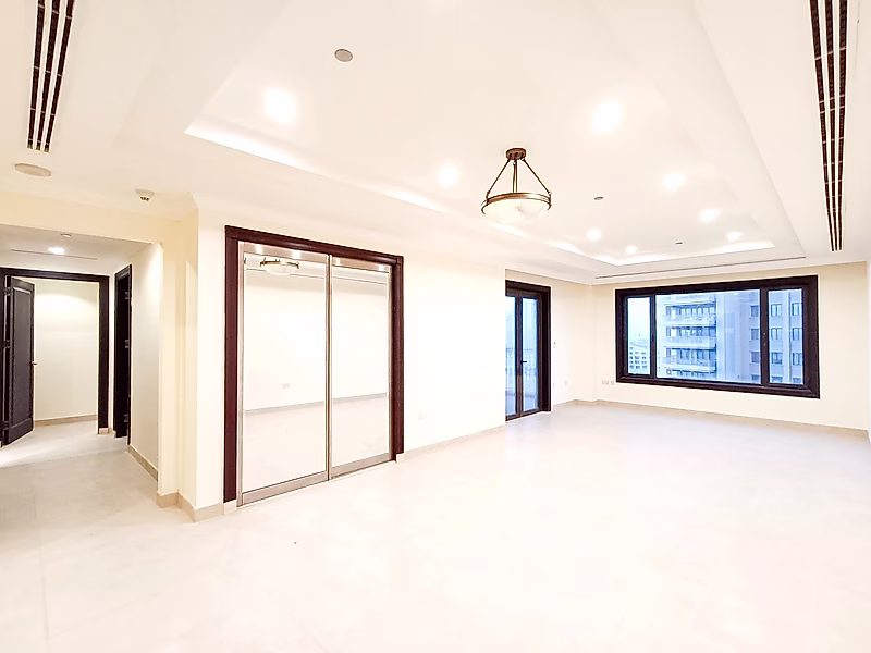 DON'T MISS! STUNNING 2-BR AT FANTASTIC PRICE | PORTO - Photo 1