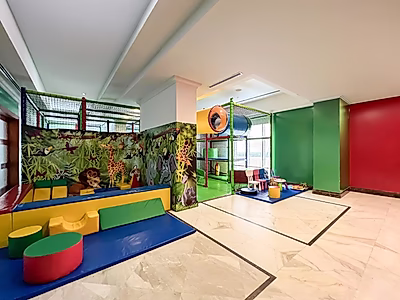 ELEVATED LIFESTYLE WITH 3 BEDROOM APARTMENT | THE PEARL