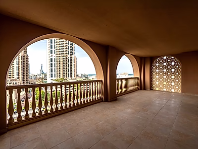 LUXURY & SPACIOUS 1-BEDROOM APARTMENT WITH BALCONY | PORTO