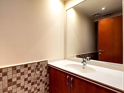 LUXURY & SPACIOUS 1-BEDROOM APARTMENT WITH BALCONY | PORTO
