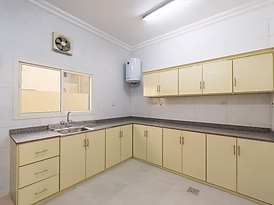 Premium Compound for Rent – 20 Unfurnished 6-Bedroom Villas with AC | Al Ruwais