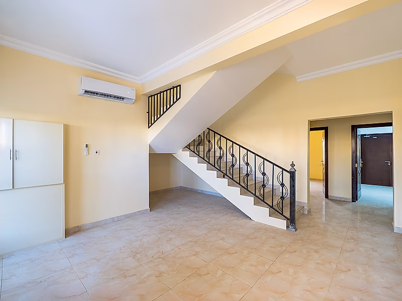 Premium Compound for Rent – 20 Unfurnished 6-Bedroom Villas with AC | Al Ruwais - Photo 14