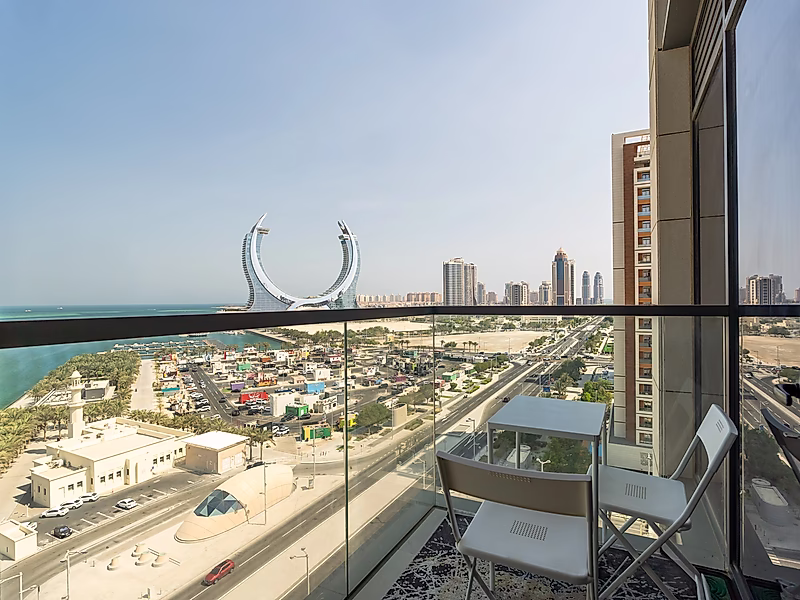 1-Bedroom Apartment with Full Sea View – Le Mirage Tower, Lusail Marina - Photo 1