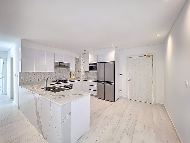 UNIQUE OPPORTUNITY! 2 UNITS MERGED | 4BR AND SPACIOUS LIVING AREA | LUSAIL - Photo 7
