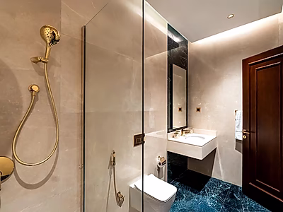 Ultra-Luxury Penthouse | 4BR+M | Title Deed | Lusail