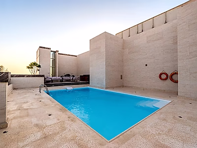 Ultra-Luxury Penthouse | 4BR+M | Title Deed | Lusail