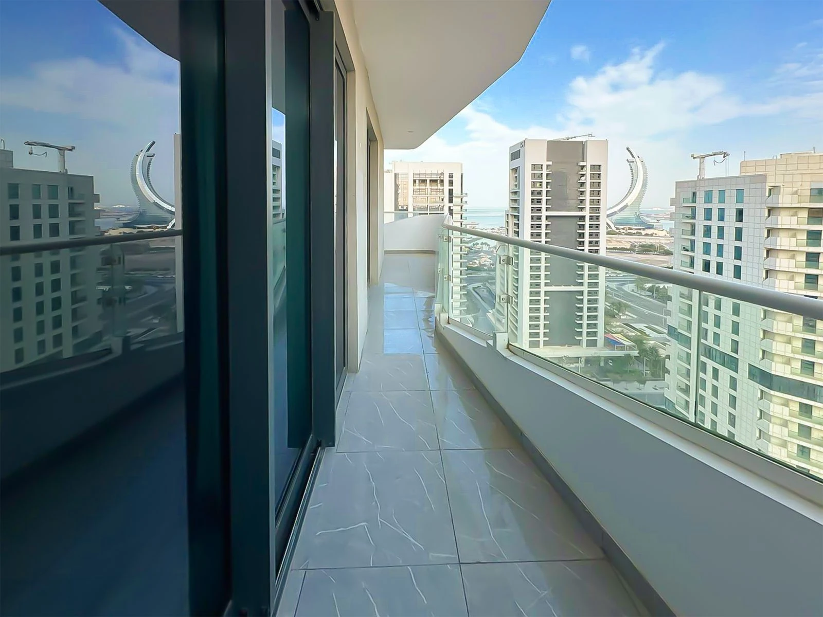 LUXURY 2 BEDROOM IN LUSAIL MARINA | TITLE DEED | SEA VIEW