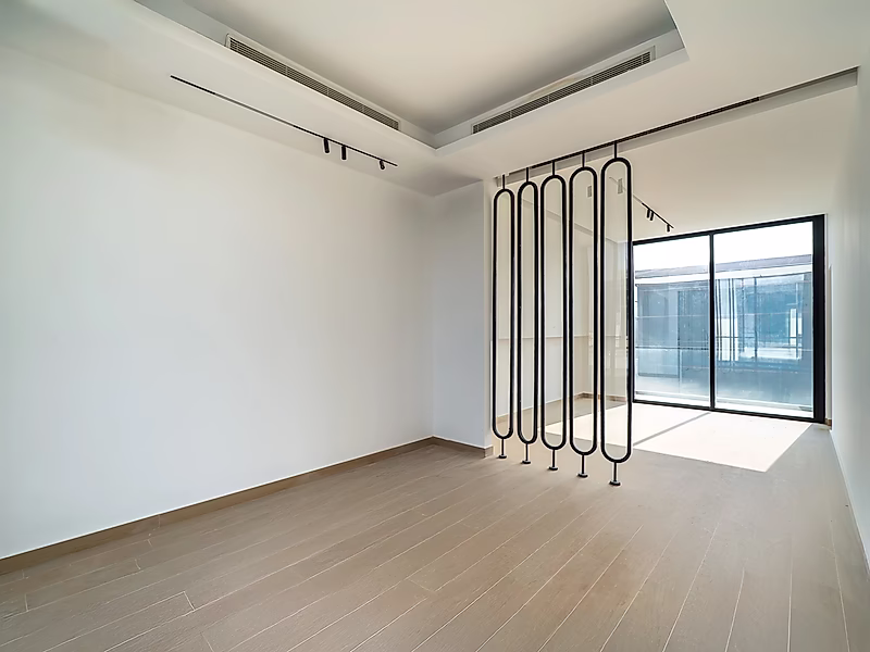 Resale : Handover Soon | Pay 60% upfront & Remaining Flexible Installments - Photo 8