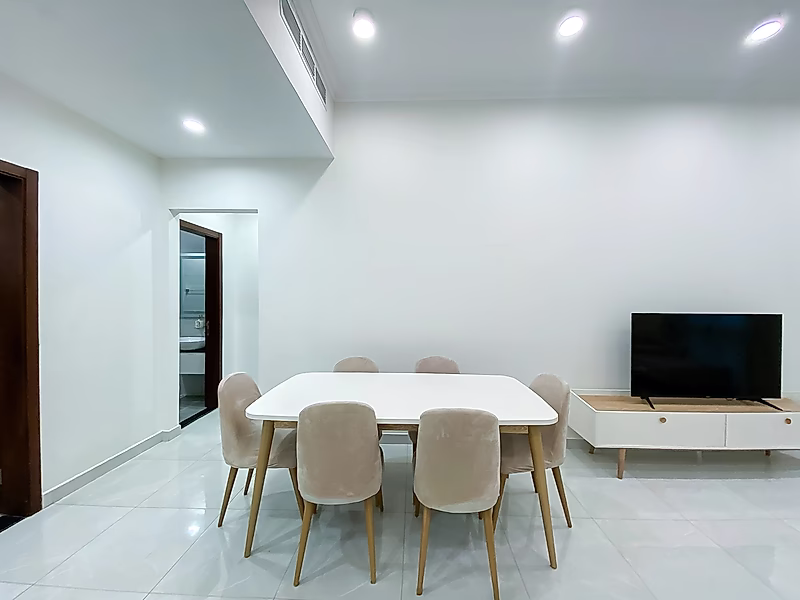 TITLE DEED | 2 BEDROOM | FULLY FURNISHED | TENANTED - Photo 5