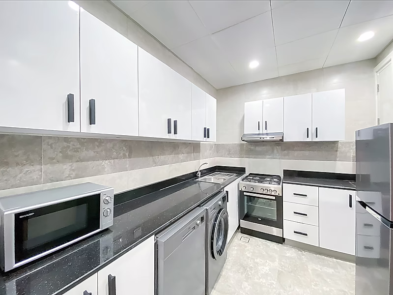 TITLE DEED | 2 BEDROOM | FULLY FURNISHED | TENANTED - Photo 10