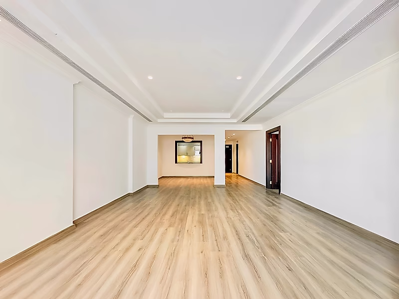 Stylish 1BR Apartment for Sale | Ideal Investment - Photo 7