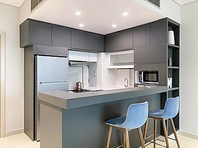 Luxurious 1BR with Marina Views – Marina District