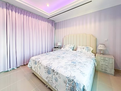 SOPHISTICATED LIVING SPACE | STUDIO CONVERTED INTO 1-BEDROOM | PORTO