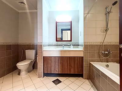 ELEGANT 2BR SEA VIEW HOME IN PORTO ARABIA