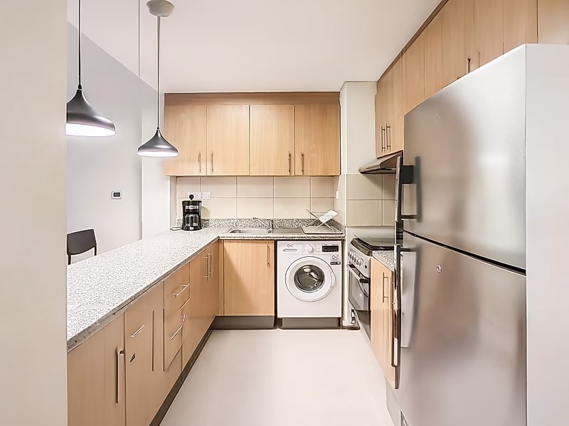 Elegant Living | Fox Hills 1BR Apartment - Photo 5