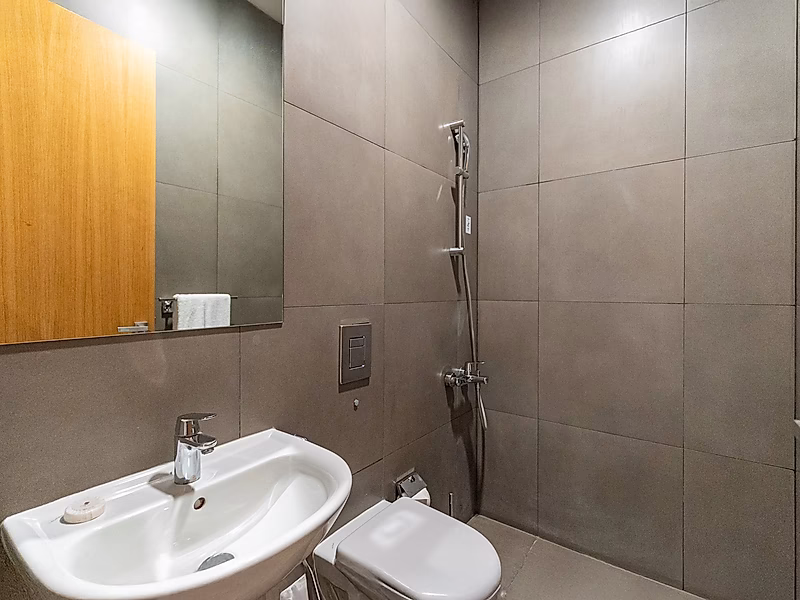 5-STAR 3BR+MAID LIVING IN MSHEIREB - Photo 16