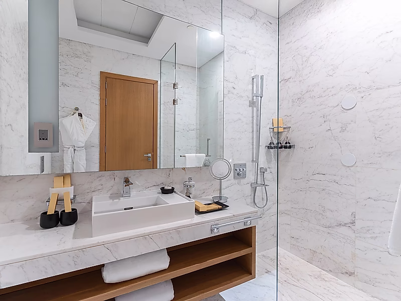 STYLISH 3BR+MAID PENTHOUSE | LUXURY LIVING WITH ALL BILLS COVERED - Photo 7
