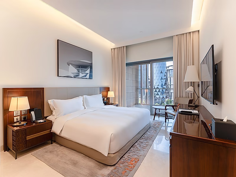 STYLISH 3BR+MAID PENTHOUSE | LUXURY LIVING WITH ALL BILLS COVERED - Photo 8