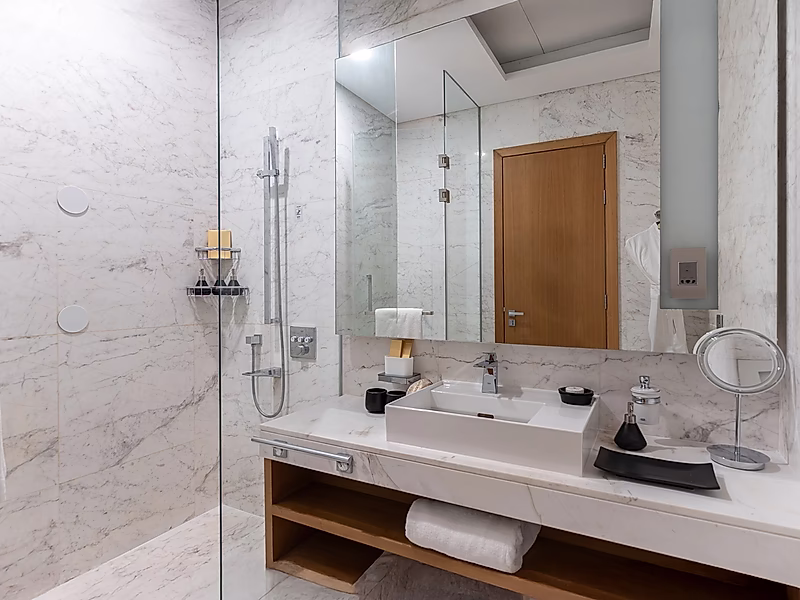 STYLISH 3BR+MAID PENTHOUSE | LUXURY LIVING WITH ALL BILLS COVERED - Photo 9