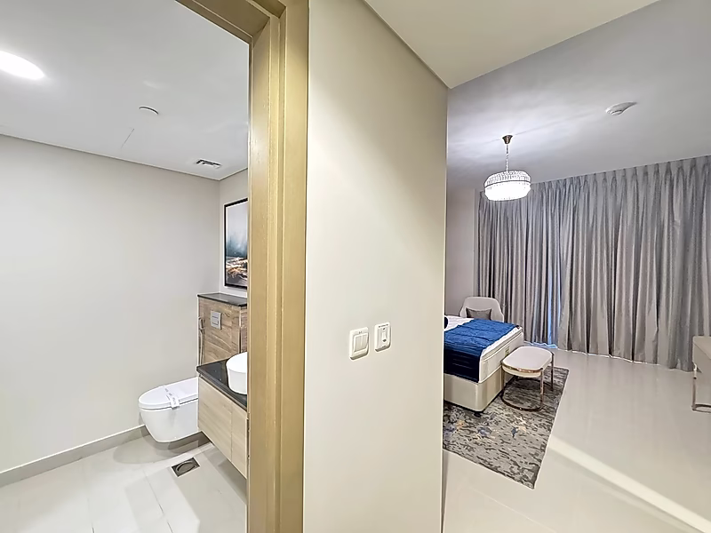 MODERN LUXURY 2 BEDROOM APARTMENT | WATERFRONT DISTRICT - Photo 9
