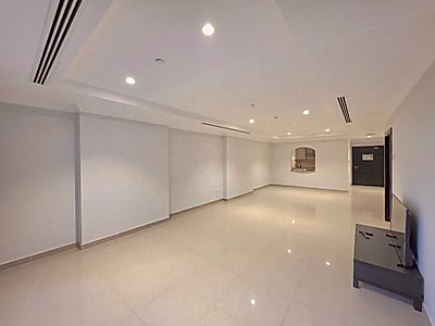 SMART INVESTMENT SPACIOUS 1 BEDROOM IN  PORTO ARABIA