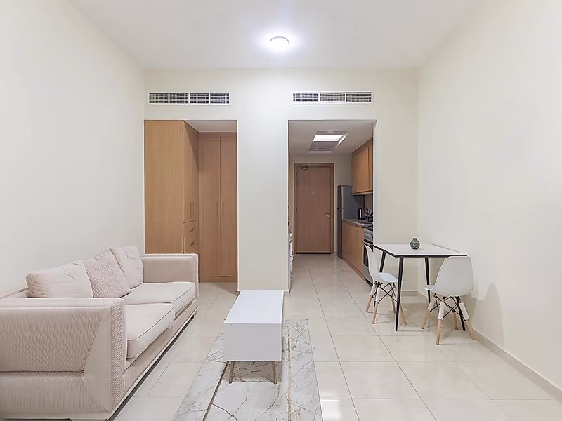 STYLISH STUDIO PRICED FOR SALE | FOX HILLS - Photo 3
