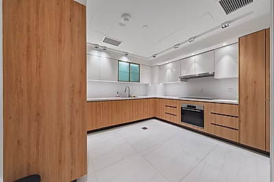 PRESTIGIOUS FULLY FURNISHED 2+MAID | CRYSTAL GEWAN