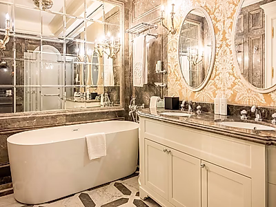 Exclusive 7BR Serviced Penthouse | Elite West Bay Hotel
