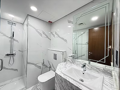 Brand New 2BR+Maid Apartment | Last Floor | Payment Plan | Lusail Marina
